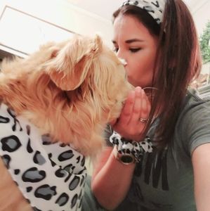 Meet your Posher, Daniela